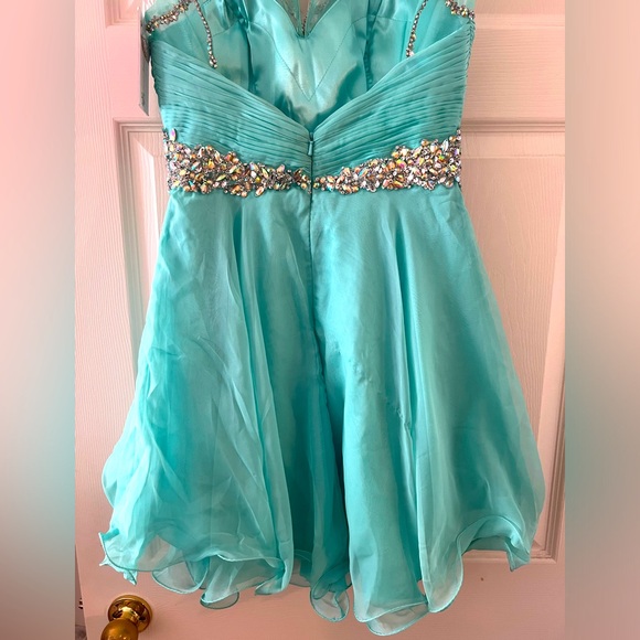 Jovani JVN  by jovani crystal rhinestone embellished Homecoming dress (Size 2) - Picture 10 of 13